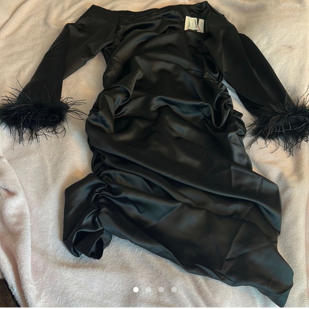 Black satin rauched dress w/ fur trim sleeve